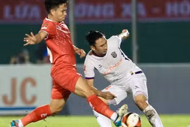 Người thay thế Tiến Linh tỏa sáng, Hải Phòng nhận 1 thẻ đỏ