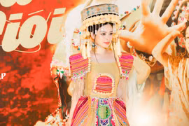 Dương Hoàng Yến quyết định Nam tiến 