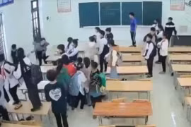 Cô giáo bị học sinh ném dép: Lỗi lớn nhất thuộc về hiệu trưởng