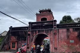 Đặt tên mới: Cần sự đồng thuận