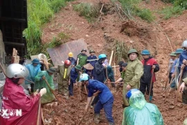 Đã có 16 người chết, 12 người mất tích do mưa lũ, sạt lở đất ở Lào Cai