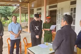 Bắt kẻ dùng chiêu đánh cắp tài khoản, nhắn tin 'mượn tiền' trên Facebook