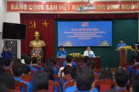 Tuổi trẻ Việt Nam nuôi dưỡng khát vọng cống hiến