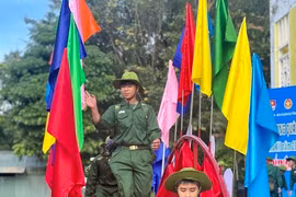 Hàng trăm 'chiến sĩ nhí' Kon Tum tham gia Học kỳ trong Quân đội