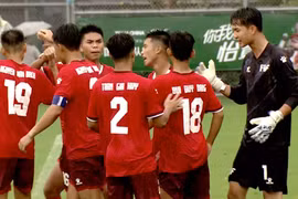 Nóng: U.16 PVF tạo địa chấn, xuất sắc đánh bại U.16 Man City