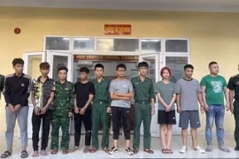 Triệt phá đường dây đưa người Trung Quốc vượt biên qua Lào