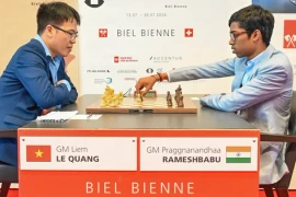 Đại kiện tướng Lê Quang Liêm giành hat-trick vô địch Biel Grandmaster