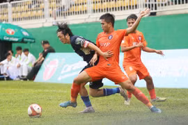 Trận cầu quyết định cuộc đua trụ hạng