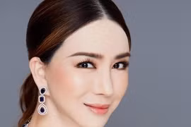 'Bà trùm' hoa hậu đối diện lệnh bắt giữ