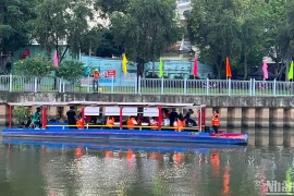 Thành phố Hồ Chí Minh khai thác thêm một tour du lịch đường thủy