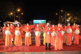 Lễ hội tôn vinh áo dài Việt Nam tại Festival Biển 2023