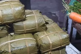 Mùng 3 tết thầy: Chiếc bánh chưng cuối cùng biếu cô giáo