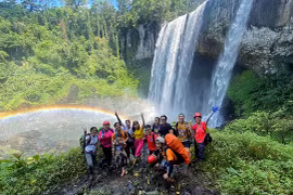 Tạo “cú hích” thu hút đầu tư vào khu vực phía Đông