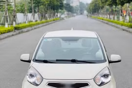 Nhộn nhịp rao bán biển số xe đẹp với giá 'khủng'