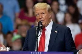 Bầu cử Mỹ 2024: Ông Donald Trump 'tái xuất' trên mạng xã hội X