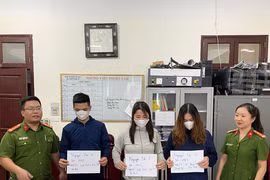 Hà Nội: Phá đường dây làm giả hợp đồng lao động, giấy xác nhận lương