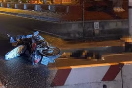 Hà Nội: Tai nạn giao thông khiến ba thiếu niên tử vong tại chỗ