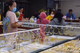 Giá vàng hôm nay, 2-8: Nhiều biến động bất ngờ