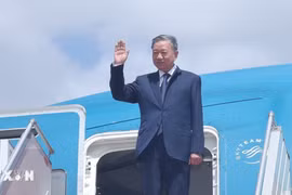 Chủ tịch nước Tô Lâm đến Phnom Penh, bắt đầu thăm cấp Nhà nước tới Campuchia