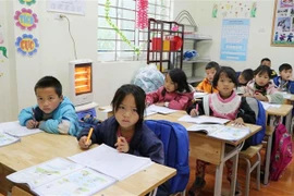 Đức hỗ trợ thiết bị lọc nước cho các trường học miền núi Việt Nam