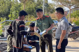 Cảnh giác với tội phạm lừa đảo cài đặt app dịch vụ công