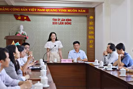 Báo Gia Lai tham quan, trao đổi kinh nghiệm tại Báo Lâm Đồng