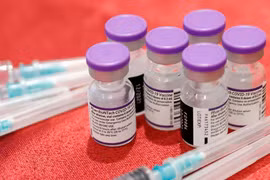 Bất ngờ về kết quả nghiên cứu trên người đàn ông tiêm 217 mũi vaccine COVID-19