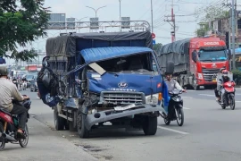 Tai nạn liên hoàn 5 ô tô trên Quốc lộ 1