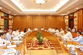 Tổng Bí thư, Chủ tịch nước chủ trì họp Bộ Chính trị cho ý kiến vào các văn kiện