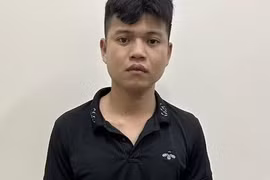 Bắt giữ 'ma men' côn đồ 4 lần tông xe, ném đá vào lực lượng 911 Công an TP.Đà Nẵng