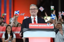 Bầu cử Anh: Thủ tướng Sunak thừa nhận thất bại, chính trường sang trang