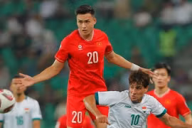 Nguyễn Filip bất lực trước siêu phẩm, tuyển Việt Nam thua Iraq