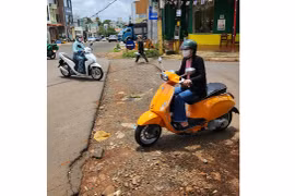 “Sống chết mặc bay”
