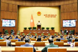 Tăng lương cơ sở lên 2,34 triệu đồng, tăng lương hưu 15% từ 1.7