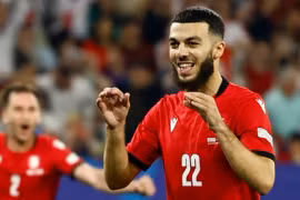 Euro 2024: Ngôi sao lạ làm nóng cuộc đua Vua phá lưới