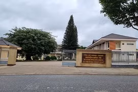 Đề nghị Chủ tịch UBND H.Đăk Tô kiểm điểm