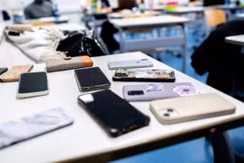 Trường học không điện thoại di động