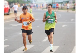 Những người “truyền lửa” Marathon ở phố núi Pleiku