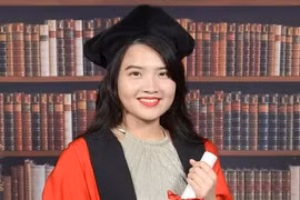 Cô gái theo đuổi nghiên cứu khoa học với mong muốn giúp ích cho người bệnh