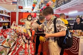 Hợp sức đưa hàng Việt ra thế giới