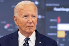 Nghị sĩ đảng Dân chủ đầu tiên kêu gọi ông Biden rút khỏi cuộc bầu cử Mỹ
