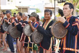 Độc đáo chiêng Kjeng 