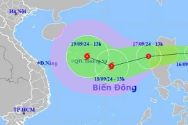 Áp thấp nhiệt đới sắp mạnh lên thành bão di chuyển 15 km/giờ hướng vào biển Đông