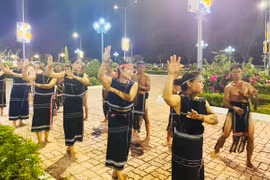 Đưa cồng chiêng cuối tuần về Ia Pa