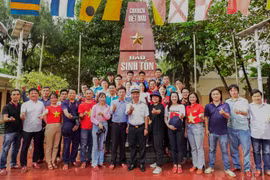 Tổ quốc nơi đầu sóng!