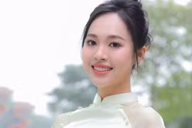 Á hậu Trịnh Thùy Linh: 'Tôi thích ăn đồ ngọt và ngủ muộn'