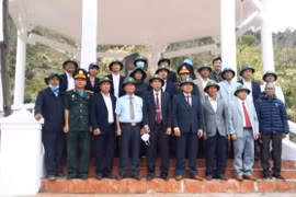 Thăm Khu di tích lịch sử căn cứ kháng chiến H3