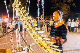 Cô gái Jrai với tình yêu t'rưng