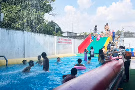 Phòng tránh đuối nước ngày hè