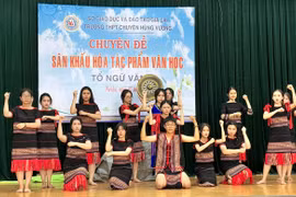 Sân khấu hóa tác phẩm văn học: Đưa văn chương đến gần hơn với học sinh